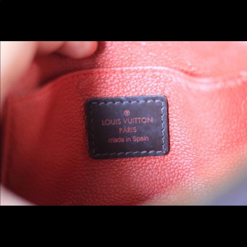 Authentic Louis Vuitton Cosmetic Pouch PM - Picture 4 of 10